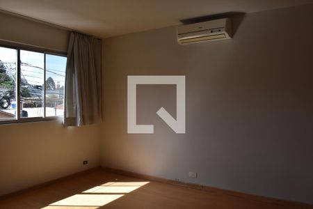 Casa para alugar com 170m², 3 quartos e 2 vagasQuarto 3