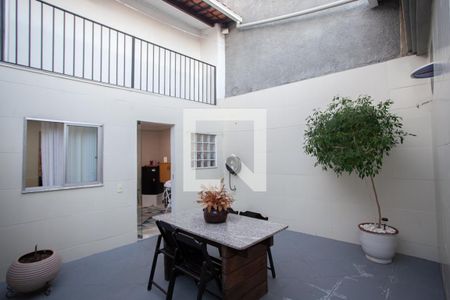 Casa à venda com 270m², 3 quartos e 1 vagaQuintal