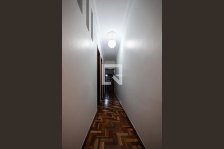 Casa à venda com 270m², 3 quartos e 1 vagaCorredor