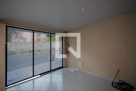 Casa à venda com 270m², 3 quartos e 1 vagaGaragem