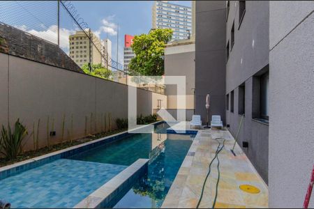 Studio à venda com 25m², 1 quarto e sem vaga Studio à venda com 25m², 1 quarto e sem vagaÁrea comum - Piscina