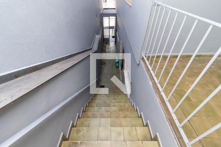 Casa à venda com 160m², 4 quartos e 2 vagasEscada