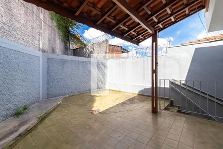 Casa à venda com 160m², 4 quartos e 2 vagasÁrea de Serviço