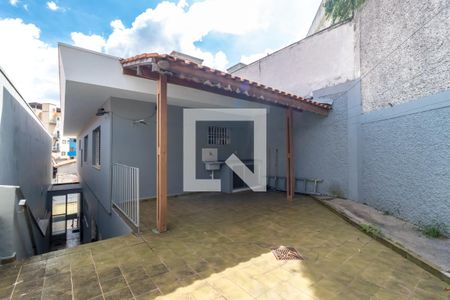 Casa à venda com 160m², 4 quartos e 2 vagasÁrea de Serviço