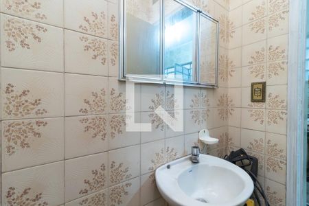 Casa à venda com 160m², 4 quartos e 2 vagasBanheiro de Serviço