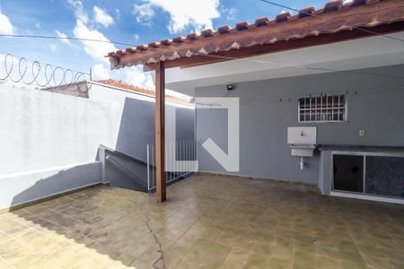 Casa à venda com 160m², 4 quartos e 2 vagasÁrea de Serviço