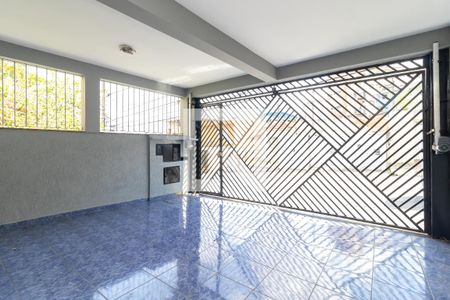 Casa à venda com 160m², 4 quartos e 2 vagasGaragem