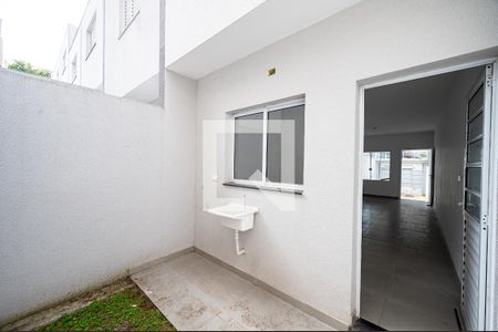 Casa à venda com 80m², 3 quartos e 2 vagas Casa à venda com 80m², 3 quartos e 2 vagasLavanderia
