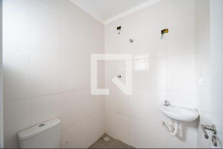 Casa à venda com 80m², 3 quartos e 2 vagas Casa à venda com 80m², 3 quartos e 2 vagasBanheiro da Suíte