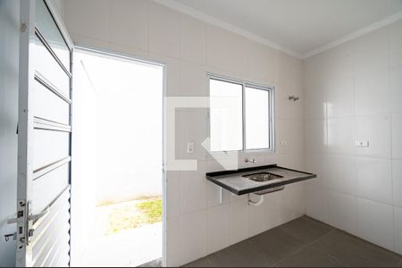 Casa à venda com 80m², 3 quartos e 2 vagas Casa à venda com 80m², 3 quartos e 2 vagasCozinha