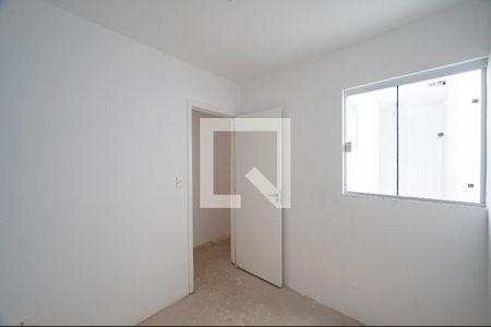 Casa à venda com 80m², 3 quartos e 2 vagas Casa à venda com 80m², 3 quartos e 2 vagasQuarto 2