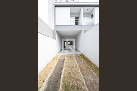 Casa à venda com 80m², 3 quartos e 2 vagas Casa à venda com 80m², 3 quartos e 2 vagasGaragem