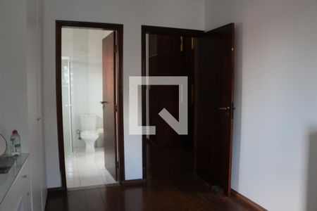 Casa à venda com 190m², 3 quartos e 3 vagas Casa à venda com 190m², 3 quartos e 3 vagasQuarto 3 - Suíte