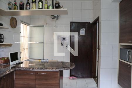 Casa à venda com 190m², 3 quartos e 3 vagas Casa à venda com 190m², 3 quartos e 3 vagasCozinha