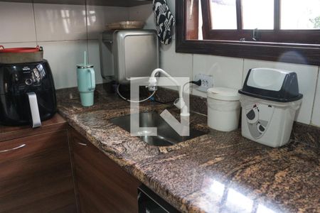 Casa à venda com 190m², 3 quartos e 3 vagas Casa à venda com 190m², 3 quartos e 3 vagasCozinha