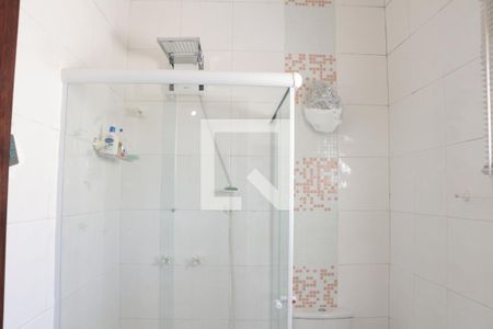 Casa à venda com 190m², 3 quartos e 3 vagas Casa à venda com 190m², 3 quartos e 3 vagasBanheiro da Suíte 2