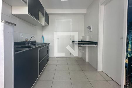 Apartamento à venda com 32m², 1 quarto e sem vaga Apartamento à venda com 32m², 1 quarto e sem vagaCozinha e Área de Serviço