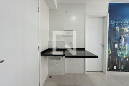 Apartamento à venda com 32m², 1 quarto e sem vaga Apartamento à venda com 32m², 1 quarto e sem vagaCozinha e Área de Serviço