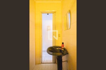 Casa à venda com 75m², 3 quartos e 2 vagas Casa à venda com 75m², 3 quartos e 2 vagasBanheiro Social 2