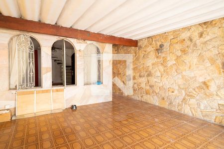 Casa à venda com 75m², 3 quartos e 2 vagas Casa à venda com 75m², 3 quartos e 2 vagasGaragem
