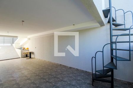 Casa à venda com 97m², 2 quartos e 4 vagas Casa à venda com 97m², 2 quartos e 4 vagasÁrea comum