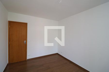 Casa à venda com 97m², 2 quartos e 4 vagasSuíte 2