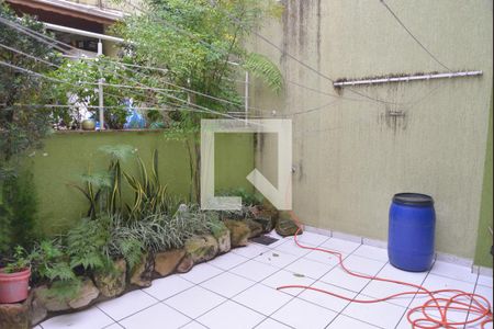 Casa à venda com 250m², 4 quartos e 4 vagasQuintal