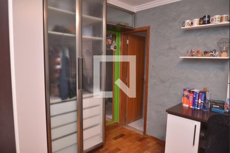 Casa à venda com 250m², 4 quartos e 4 vagasSuíte 4
