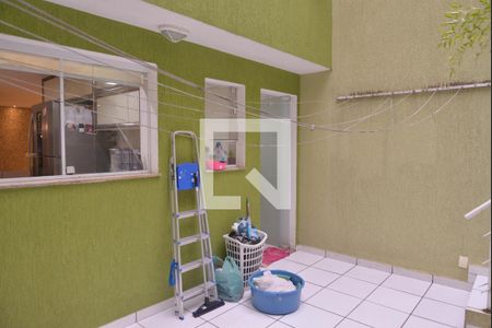 Casa à venda com 250m², 4 quartos e 4 vagasQuintal