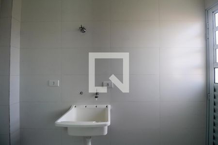 Casa à venda com 97m², 2 quartos e 4 vagas Casa à venda com 97m², 2 quartos e 4 vagasÁrea de Serviço