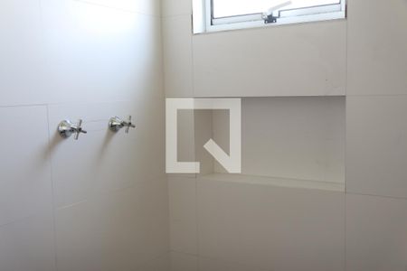 Casa à venda com 97m², 2 quartos e 4 vagasBanheiro da Suíte 2