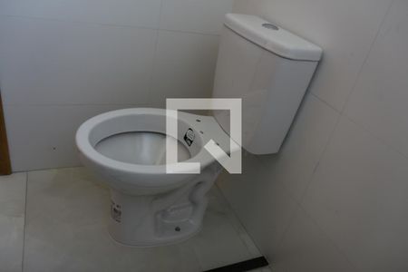 Casa à venda com 97m², 2 quartos e 4 vagasBanheiro da Suíte 1