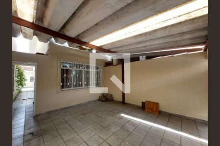 Casa à venda com 137m², 3 quartos e 2 vagas Casa à venda com 137m², 3 quartos e 2 vagasGaragem