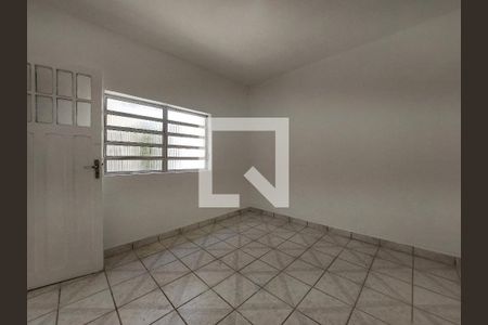 Casa à venda com 137m², 3 quartos e 2 vagas Casa à venda com 137m², 3 quartos e 2 vagasQuarto - Área de Serviço