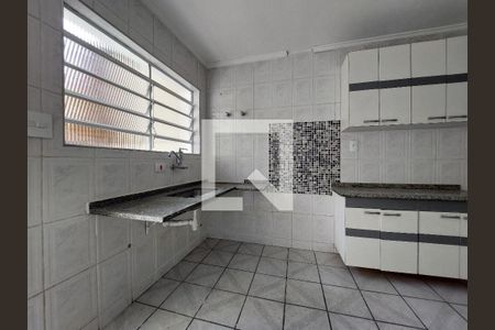 Casa à venda com 137m², 3 quartos e 2 vagas Casa à venda com 137m², 3 quartos e 2 vagasCozinha