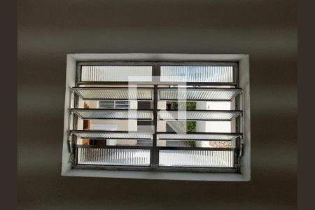 Casa à venda com 137m², 3 quartos e 2 vagas Casa à venda com 137m², 3 quartos e 2 vagasQuarto - Área de Serviço