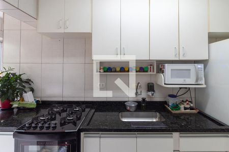Apartamento à venda com 69m², 2 quartos e 1 vaga Apartamento à venda com 69m², 2 quartos e 1 vagaGabinete e Armários