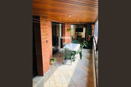 Apartamento à venda com 230m², 4 quartos e 4 vagas