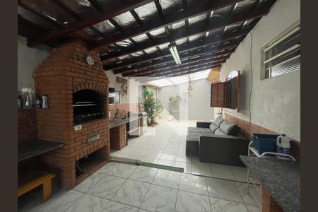 Casa à venda com 150m², 2 quartos e 4 vagasChurrasqueira