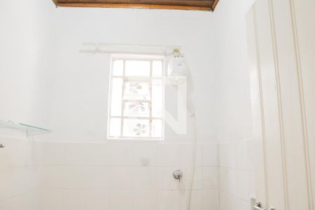 Casa à venda com 142m², 4 quartos e 1 vagaBanheiro 1