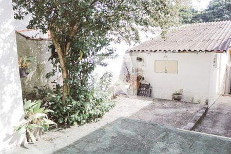 Casa à venda com 142m², 4 quartos e 1 vagaQuintal