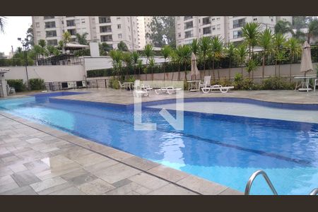 Apartamento à venda com 70m², 3 quartos e 1 vaga Apartamento à venda com 70m², 3 quartos e 1 vagaÁrea comum - Piscina