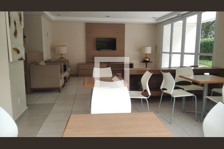 Apartamento à venda com 70m², 3 quartos e 1 vaga Apartamento à venda com 70m², 3 quartos e 1 vagaÁrea comum - Salão de festas