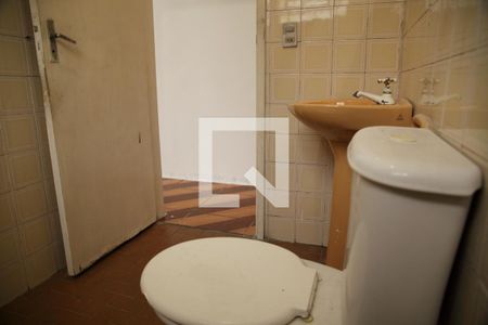 Casa à venda com 152m², 3 quartos e 2 vagasBanheiro 1