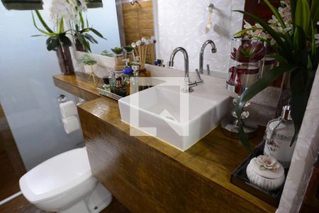 Casa à venda com 400m², 5 quartos e 2 vagasBanheiro