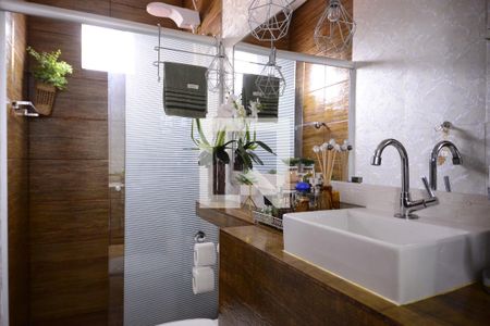 Casa à venda com 400m², 5 quartos e 2 vagasBanheiro