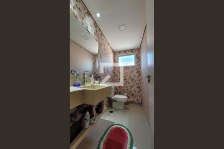 Casa à venda com 400m², 3 quartos e 2 vagas Casa à venda com 400m², 3 quartos e 2 vagasLavabo