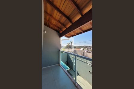 Casa à venda com 400m², 3 quartos e 2 vagas Casa à venda com 400m², 3 quartos e 2 vagasVaranda da Sala de TV