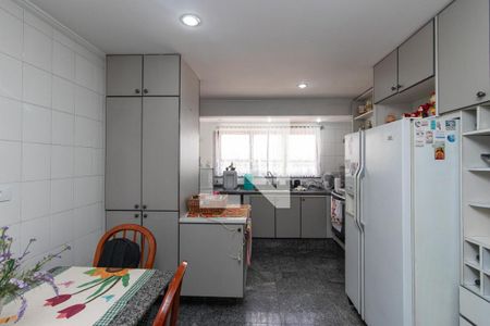 Apartamento à venda com 224m², 4 quartos e 4 vagasCozinha