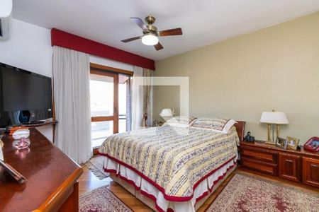 Casa à venda com 352m², 4 quartos e 4 vagas